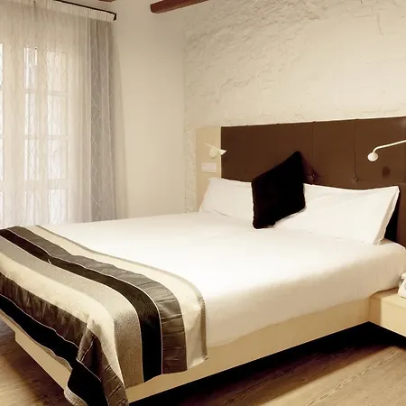 Petit Palace Boqueria Отель 4*